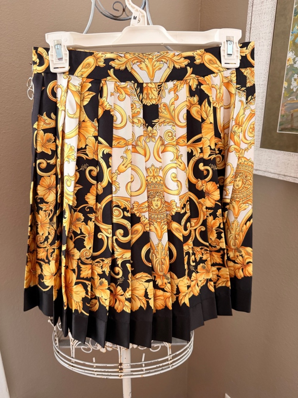 Versace Authentic Barocco Print 100% Silk Pleated Mini Skirt - Picture 2 of 8